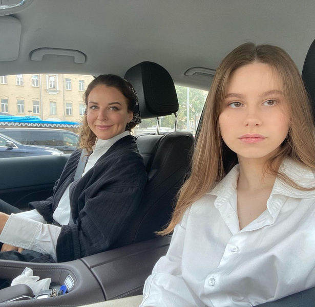 Наталия Власова теряет зрение на фоне стресса из-за конфликта с дочерью