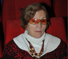88-летнюю актрису «Служебного романа» Инну Выходцеву нашли в доме престарелых