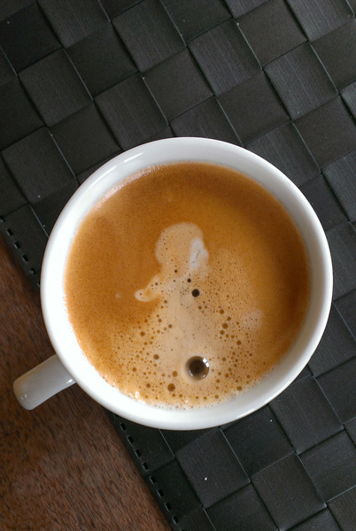 6 необычных рисунов, которые люди обнаружили в чашке кофе
