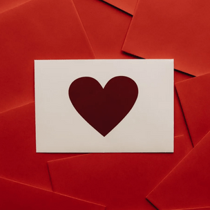 Гадаем на валентинках: кто влюбится в тебя в феврале 2023? 💝