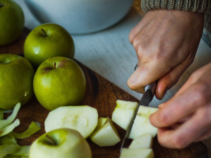 Никто не устоит: 4 рецепта яблочных пирогов, от которые все будут в восторге