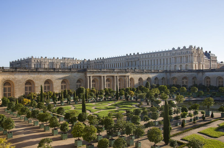 Breaking News: на территории Версаля открывается отель