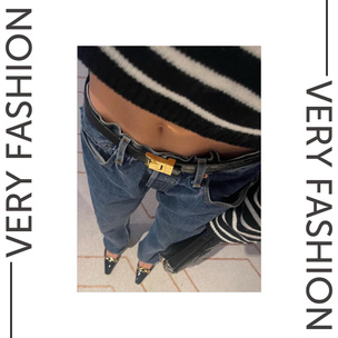 С французским шиком: Эльза Хоск показала, как носить джинсы на низкой талии летом 2023