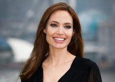 Личный наркодилер Анджелины Джоли раскрыл неприятные подробности из ее прошлого