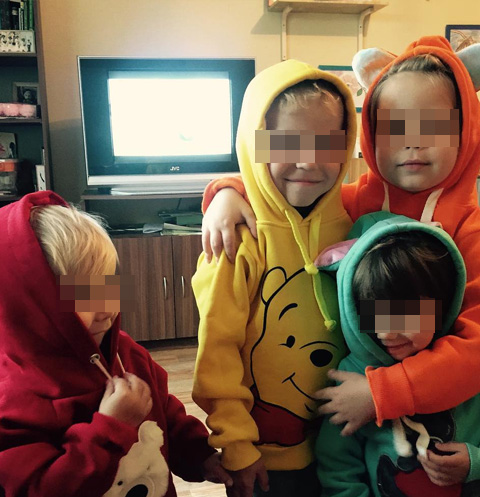 Анна Кузнецова заявила, что договор опеки расторгают по восьми детям