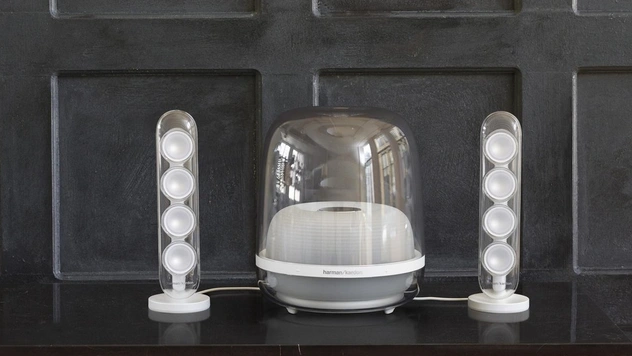 Обновленная акустическая система Harman Kardon SoundSticks 4
