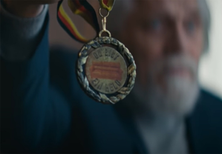 Правительство Германии выпустило социальную рекламу про COVID-19 в стиле воспоминаний ветеранов о своих подвигах (видео)
