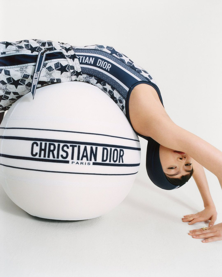 Dior и Technogym выпустили коллекцию спортивного оборудования