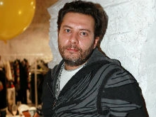Сергей Минаев накормит Данилу Козловского