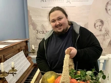 Сын Никаса Сафронова нашел замену McDonald's: «Наши деды и прадеды ели запеченную в мундире картошку»
