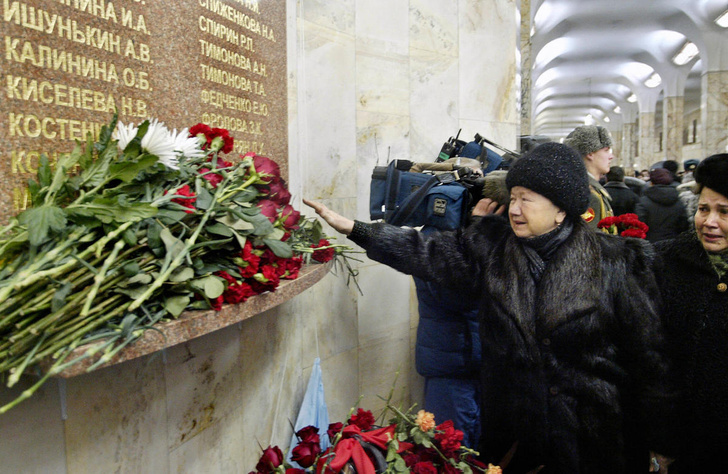 Как сложилась жизнь спасшихся в теракте на станции метро «Автозаводская»