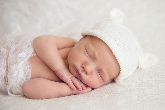 3 причины провести фотосессию новорожденного дома