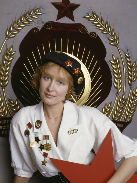 «Красные звезды перестройки»: популярные советские актрисы в съемке американского фотографа, 1988 год