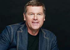 Александр Новиков:  «Шансон – это в первую очередь стихи, а значит – чувства»