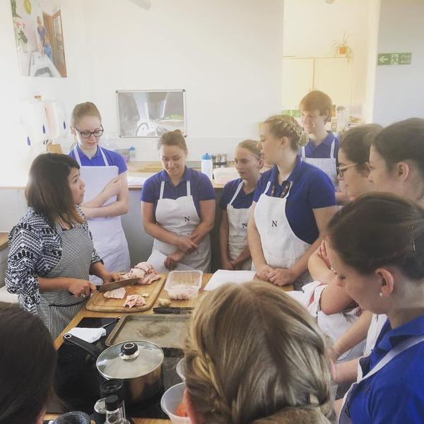 как найти няню для ребенка