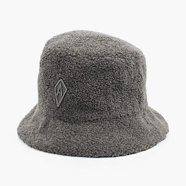 Панама AvantaЦена: 1 881 руб.Где купить: lamoda.ru