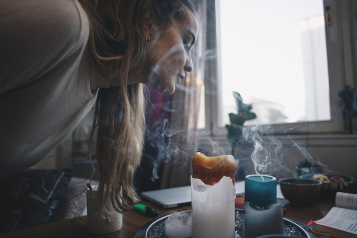 Как избавиться от запаха табака в квартире: отвечают пользовательницы Woman.ru