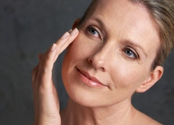 Культ вечной молодости: почему мы боимся стареть