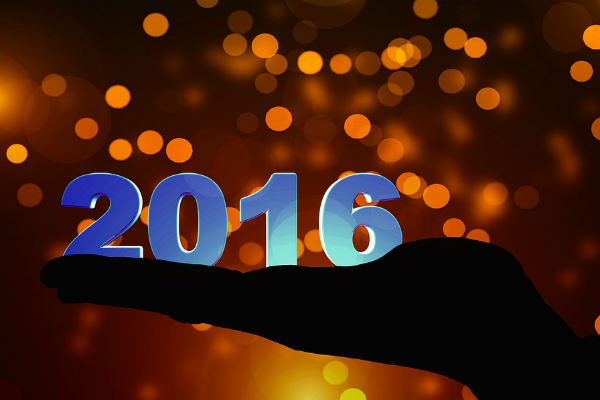 «СтарХит» поздравляет с Новым 2016 годом!