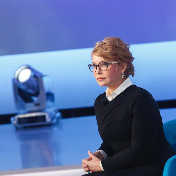 Красуня! Юлия Тимошенко вернулась в политику с кудрями, пухлыми губами и без морщин