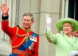 Вечное разочарование: почему Королева никогда не была довольна принцем Чарльзом