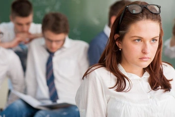 «У моей агрессии нет границ, и это сильно мешает в общении»