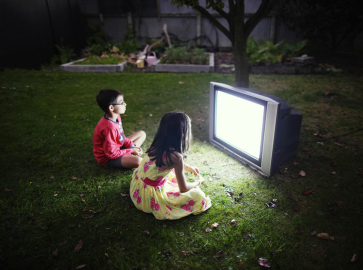 Никакого телевизора: почему детям все-таки вредно смотреть ТВ