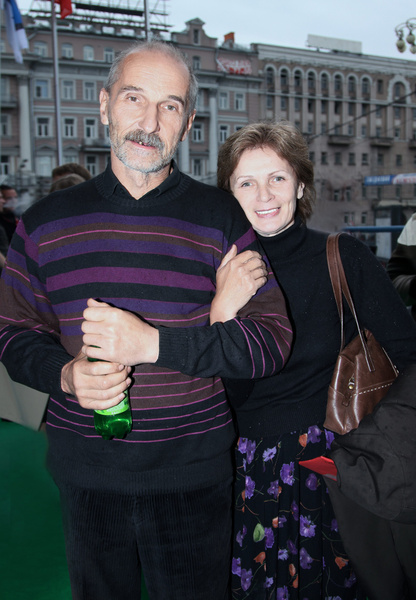 Жена Ольга надеется на скорейшее выздоровление Мамонова