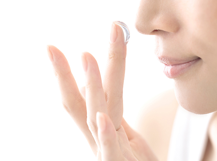 6 причин, почему питательные бальзамы для губ еще больше сушат кожу