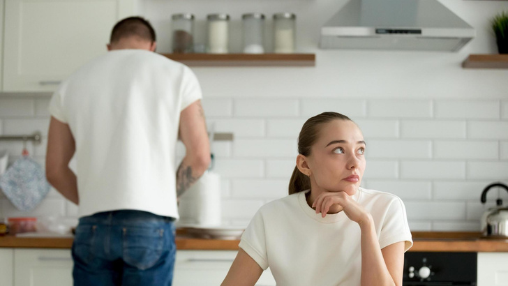 «Посмотрите правде в глаза»: что делать, если вы сожалеете о разводе — мнение психологов