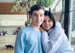Соблазнительная Галич танцует в мини, блогер Балмашева вновь родила от пасынка. Соцсети звезд