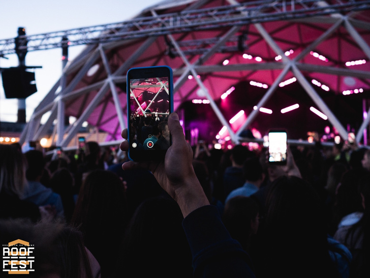 ROOF FEST объявил первую волну артистов летнего сезона концертов на крыше