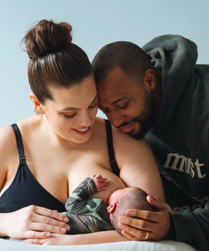 Эшли Грэм впервые показала новорожденных двойняшек и раскрыла имена малышей