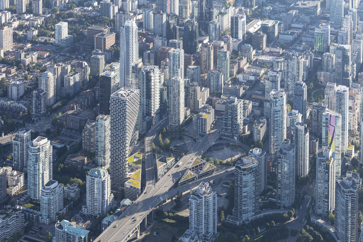 Лихо закручено: в Ванкувере появился небоскреб от BIG необычной формы