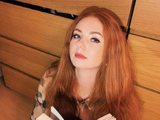 Лена Катина о том, как протекает вторая беременность: «Сейчас я дико раздражаюсь, обижаюсь, ору»
