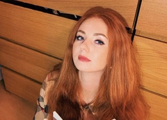 Лена Катина о том, как протекает вторая беременность: «Сейчас я дико раздражаюсь, обижаюсь, ору»