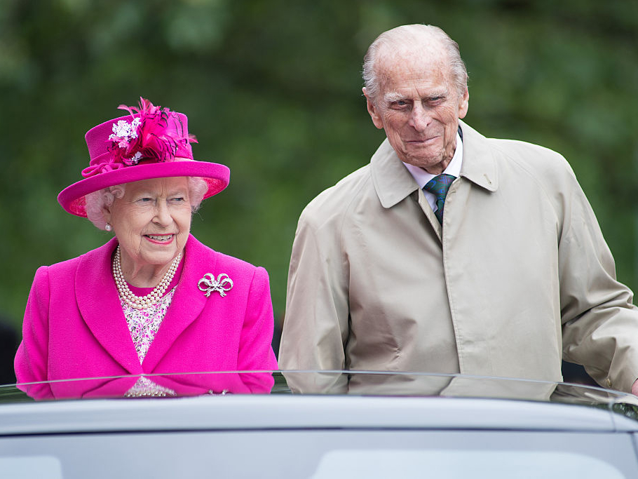 Королева Елизавета и принц Филипп, 2016 год | marieclaire.ru