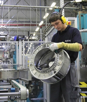 Siemens объявила об уходе из России: чем это чревато для простых россиян?