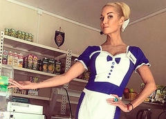 Настя Волочкова теперь работает в СЕЛЬПО