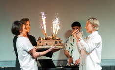Выступила со стендапом и встала за Dj-пульт: комедиантка Женя Искандарова отметила день рождения