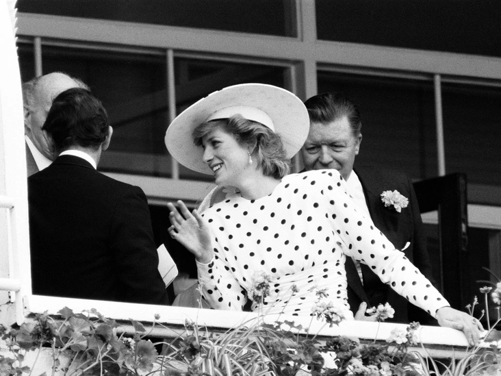 Принцесса Диана на скачках в Эпсоме, 1986