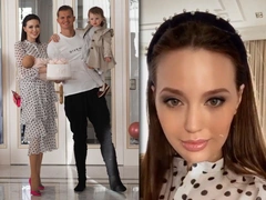 Вернувшись с крестин, Анастасия Тарасова сменила «жуткие» текстильные лоферы на туфли Manolo Blahnik