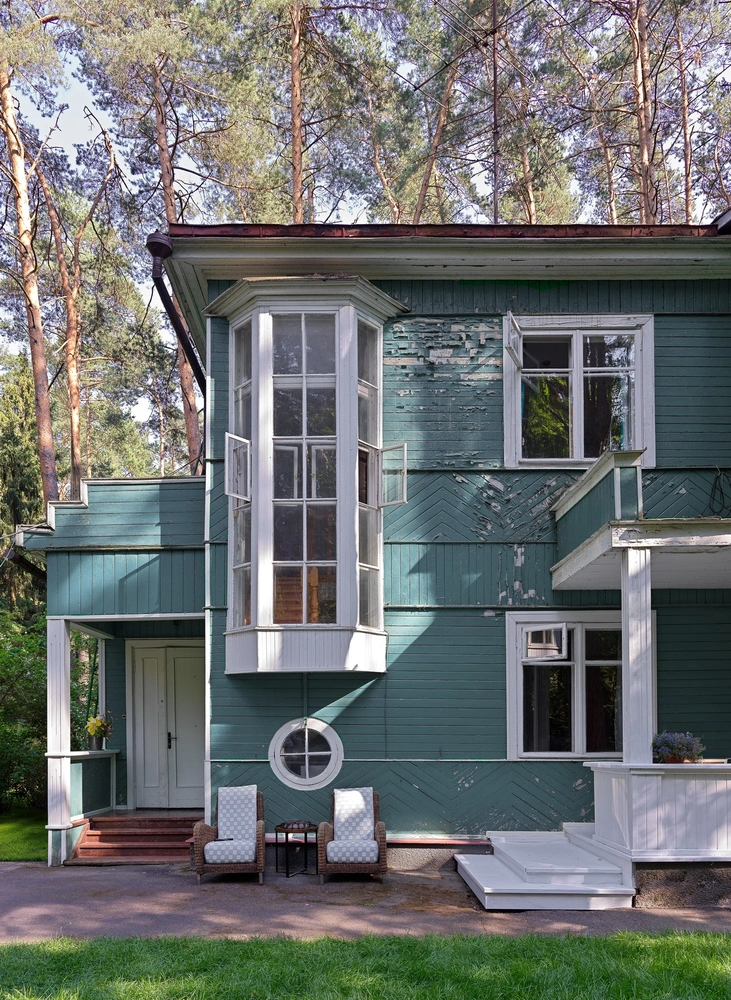 Винтажные кресла Ligne Roset в ткани Pierre Frey. | Источник: Сергей Красюк. Cтиль: Наталья Онуфрейчук