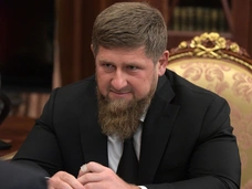 Рамзан Кадыров: «У нас с женой 14 детей, должно было быть 15. Первая девочка умерла после рождения»