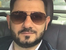 Михаил Галустян зажег на свадьбе младшего брата