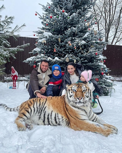 Покорила не только детей Прилучного! Свекровь Брутян обняла невестку в знак благодарности за подарок