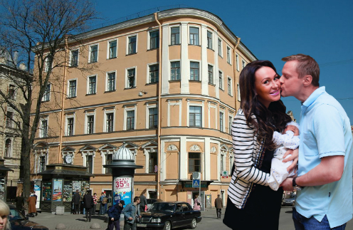 Екатерина и Вячеслав Малафеевы с сыном Алексом. Роддом на Фурштатской в Санкт-Петербурге