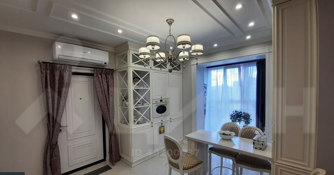 Марат Башаров продает квартиру за 34 миллиона, в которой жил с женой и сыном