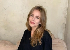 Тата Бондарчук выписалась из роддома