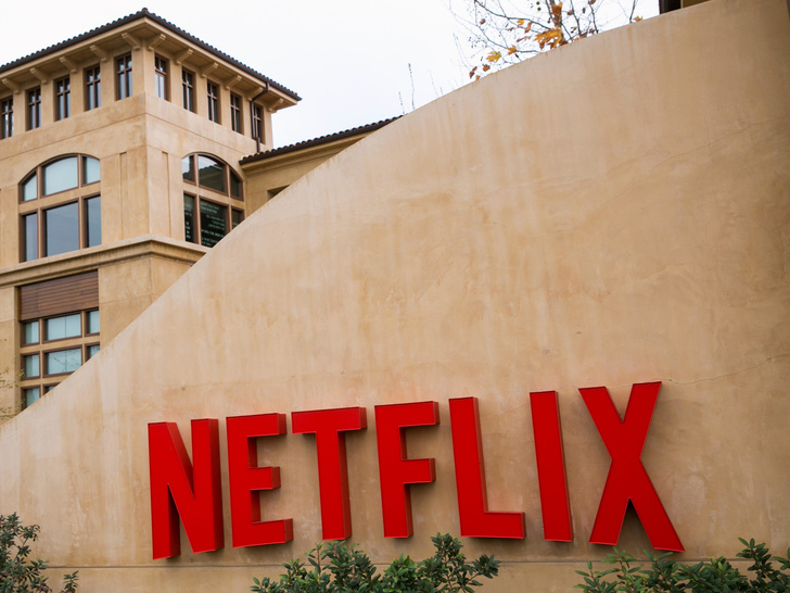 Больше не друзья: почему Netflix отказался снимать шоу Меган Маркл